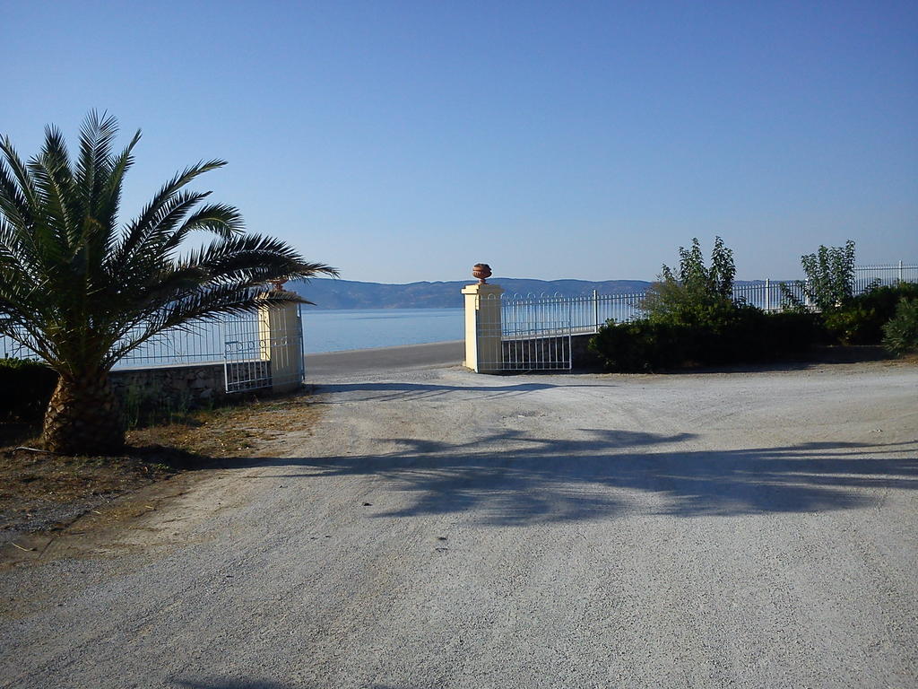 Panselinos Hotel Eftalou Exterior photo